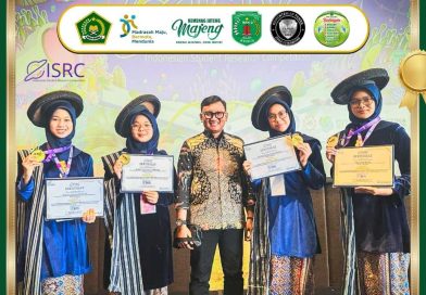 Siswa MAN 2 Kudus Berhasil Meraih Gold Medal di Ajang Indonesian Student Research Competition 2026