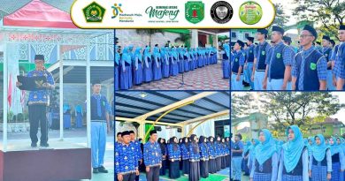 Peringati Hari Kebangkitan Nasional ke-118, MAN 2 Kudus Ajak Murid Bangkit, Bergerak dan Disiplin