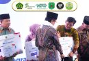 Menteri Agama Serahkan Penghargaan Madrasah Inovasi Program Terbaik ke MAN 2 Kudus